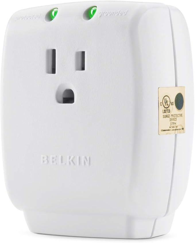 Belkin 1-Outlet Home Series SurgeCube - Grounded Outlet Portable Wall Tap Adapter with Ground & Protected Light Indicators for Office, Charging Brick - White, ABS, 885 Joules