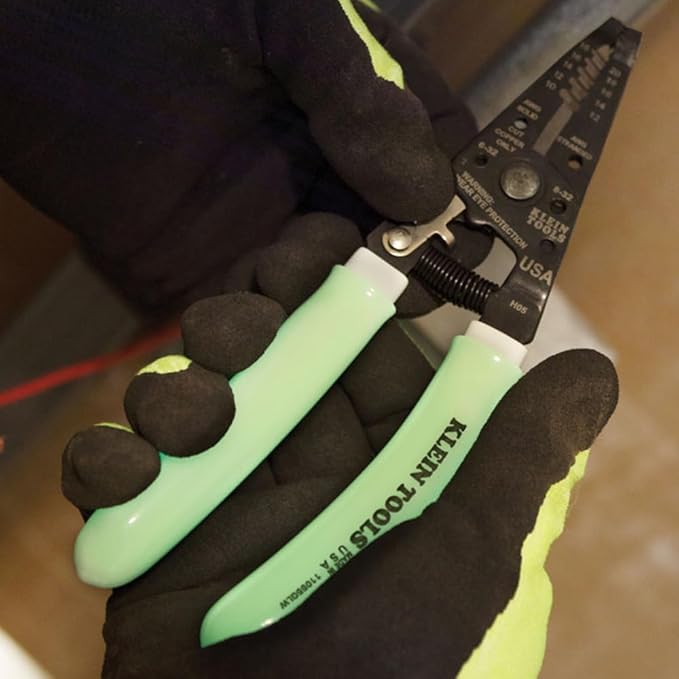 Klein Tools 11055GLW Wire Stripper / Cutter, Made in USA, Klein-Kurve Stripper / Cutter, 10-18 AWG Solid, 12-20 AWG Stranded Wire, Glow in the Dark Grips