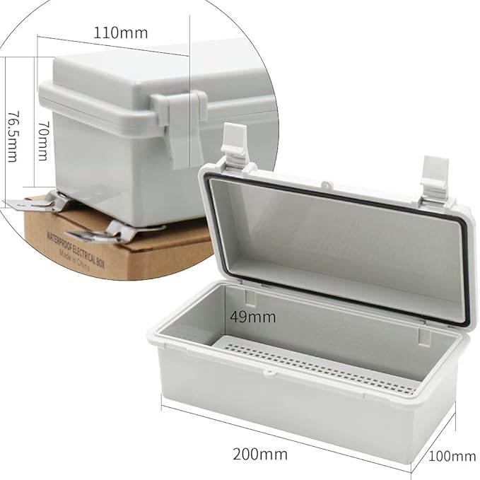 MAKERELE Small Electrical Junction Box With Cover Waterproof Outdoor Hinged Plastic Clip 7.9"3.9"2.8" (20010070mm) Outdoor Watertight DIY Electronics Enclosure with Wall Bracket and 2 NPT 1/4” Glands