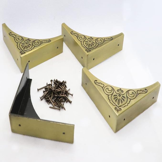 4Pcs Table Corner Protectors, 2.6"x2.6" Vintage Bronze Metal Corner Protector, Wooden Table Corner Guards, Triangle Edge Decorative, Metal Edge Safety Corner for Furniture Table Boxes Cabinet