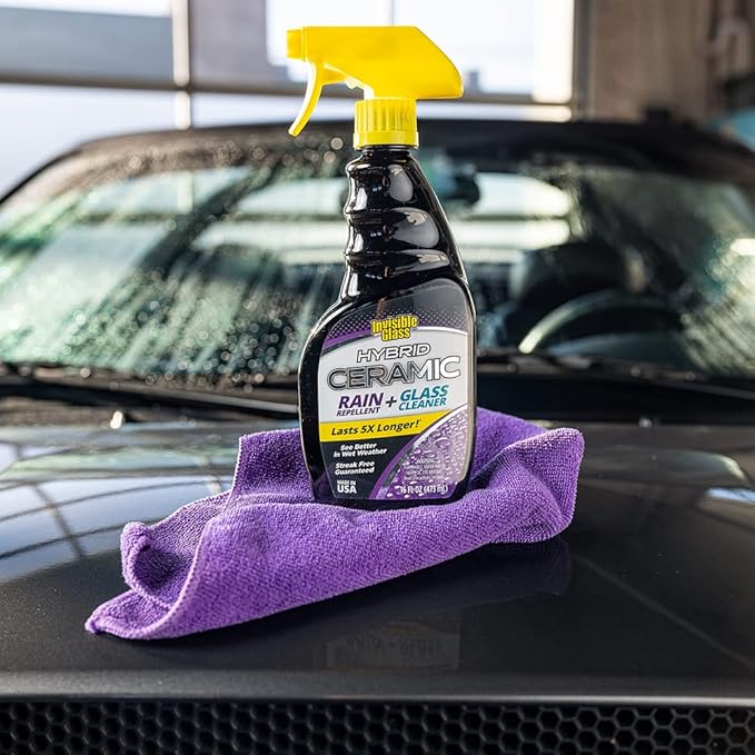 Invisible Glass 92183-6PK Hybrid Ceramic Rain Repellent and Glass Cleaner – Cleans & Protects Car Windows and Windshields with Long-Lasting Water-Repellent Si02 Technology – 16 fl oz (Pack of 6)