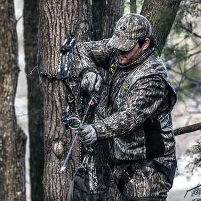 Hunter Safety System TreeStalker II Harness: Lightweight Tree Stand Safety Harness for Hunting, All-Season Fit