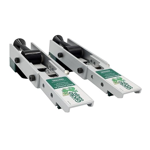 Pactool International Gecko Gauge Clamp For 7/16 In. Thick Composite Siding 2Pk