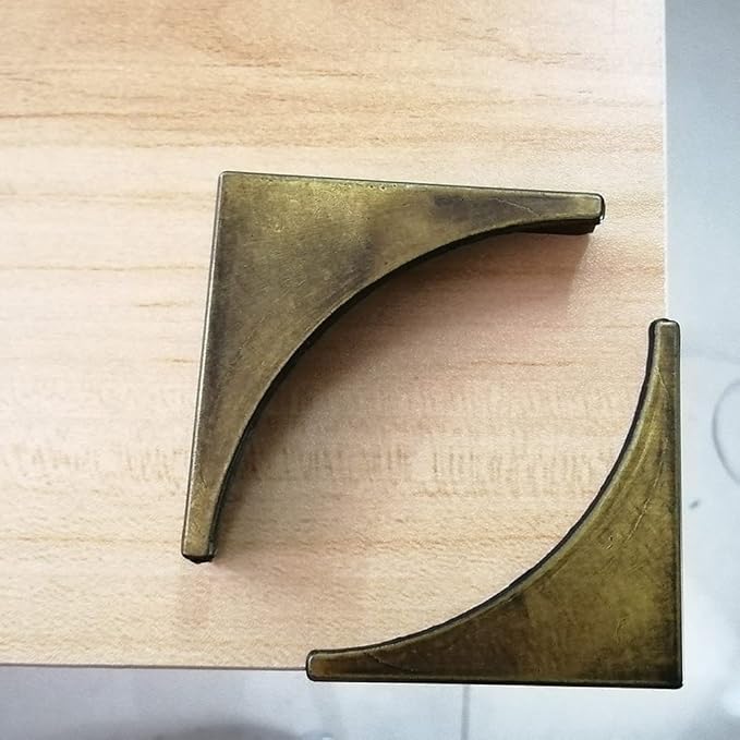 Corner Protector for Furniture Table, Metal Corner Guard, Retro Antique Decorative Furniture Edge Corners Guard Safety Covers Bumpers for Desk Speaker Jewelry Box Cabinet Corner Protectors (Bronze)
