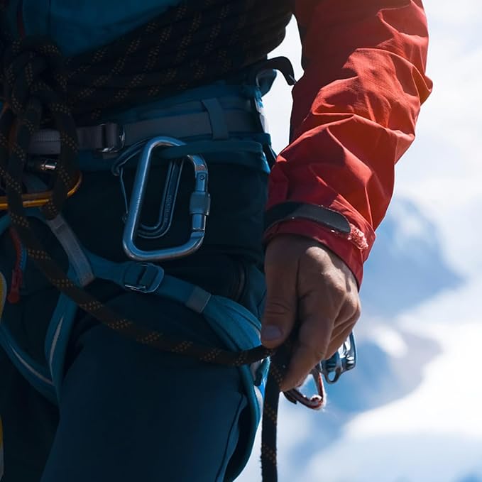 NewDoar Climbing Harness, Mountaineering Rock Climbing Harness, Half Body Harness for Rappelling Fire Rescuing Tree Climbing