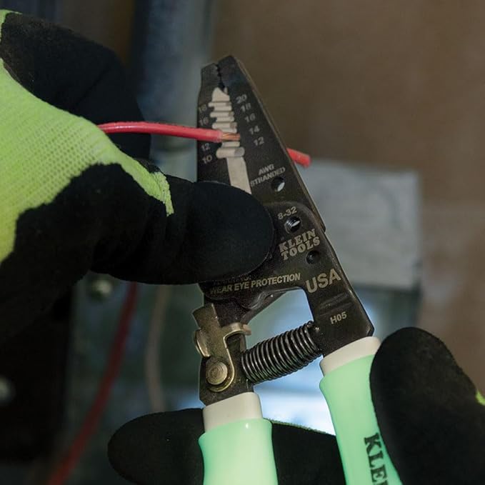 Klein Tools 11055GLW Wire Stripper / Cutter, Made in USA, Klein-Kurve Stripper / Cutter, 10-18 AWG Solid, 12-20 AWG Stranded Wire, Glow in the Dark Grips