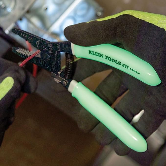 Klein Tools 11055GLW Wire Stripper / Cutter, Made in USA, Klein-Kurve Stripper / Cutter, 10-18 AWG Solid, 12-20 AWG Stranded Wire, Glow in the Dark Grips