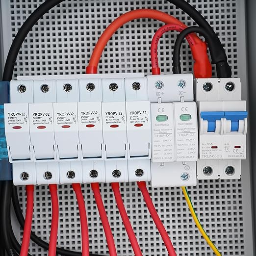 6 String Solar Combiner Box PV Combiner Box with 15A Rated Current Fuse, Surge Protective Device and 63A Air Circuit Breaker for On/Off Grid Solar Panel System (6 String)