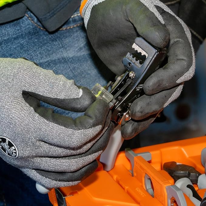 Klein Tools 11069S Automatic Solar Wire Stripper, Precision Stripping for 6 to 12 AWG Solid and 8 to 14 AWG PV Electrical Stranded Wire