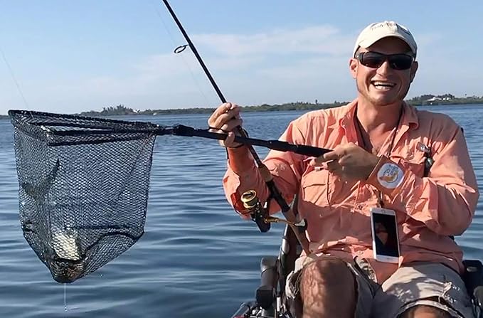PLUSINNO Fishing Net Fish Floating Landing Net, Kayak Nets with Fixed Foldable Telescopic Pole Handle, Bass Trout Fishing Nets with Nylon Mesh for Pond Lake River, Fishing Gear Gifts for Men Anglers
