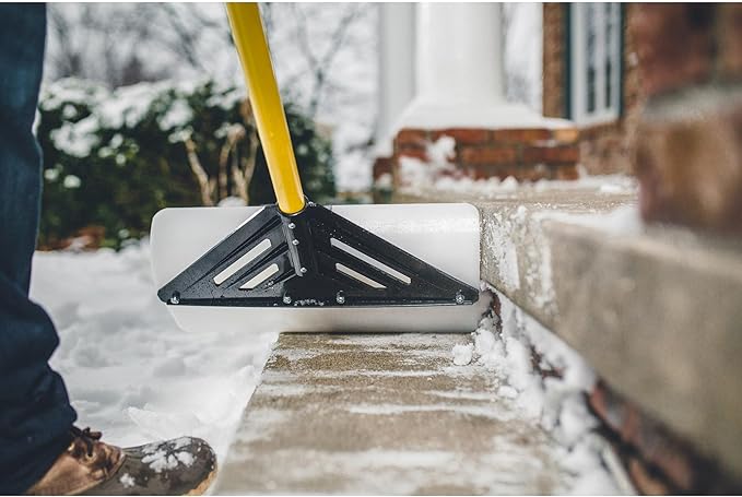 Snow Pusher - 18in.W, Model Number 14A7A5BA011