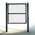 Wire Mesh Fence Gate, 59.06in (W) x 42.13in (H), Heavy-Duty Rustproof Outdoor Gate with Stable Insertion Posts, Ideal for Garden, Yard, Patio, Pet Containment - Easy Installation（Green）