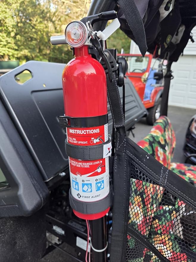 Quick Release UTV Fire Extinguisher Mount Kit Fire Extinguisher Holder Adjustable Roll Bar Fire Extinguishers Mount Bracket for Vehicle Easy Install on 1.75"-2" Roll Cage SXS Polaris RZR Can Am X3