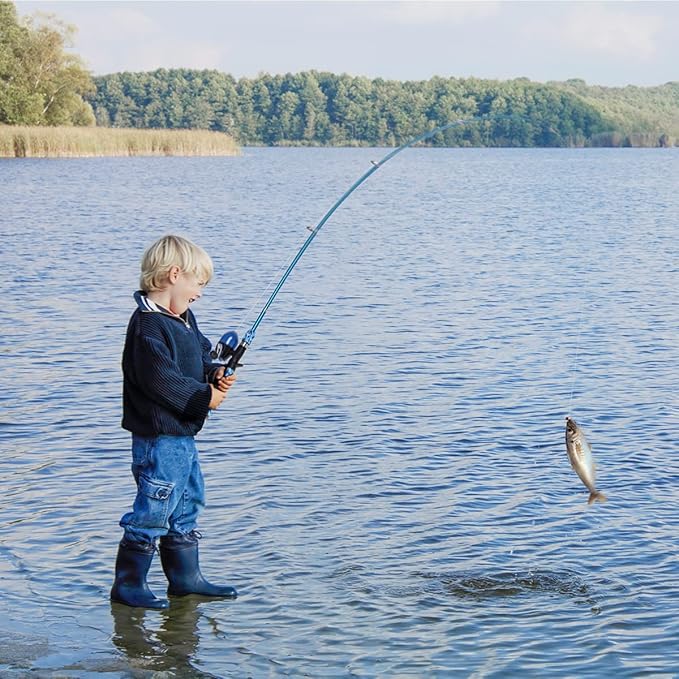 LEOFISHING Kids Fishing Pole Set with Full Starter Kits Portable Telescopic Fishing Rod and Spincast Reel with a Fishing Net and Bucket for Boys Girls and Youth
