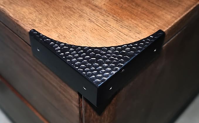 Black Metal Corner Guards Decorative Wood Funiture, 2.56'' Box Corner Protectors, Metal Table Corners, Antirust Zinc Alloy Desk Edge Cover Brackets with Nails(4Pcs)