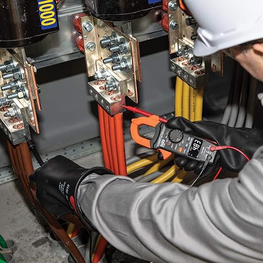 Klein Tools CL390 AC/DC Digital Clamp Meter, Auto-Ranging, 400 Amp, NCVT Tester, Hi-Viz LCD Display, TRMS, Continuity Resistance, Temperature and More