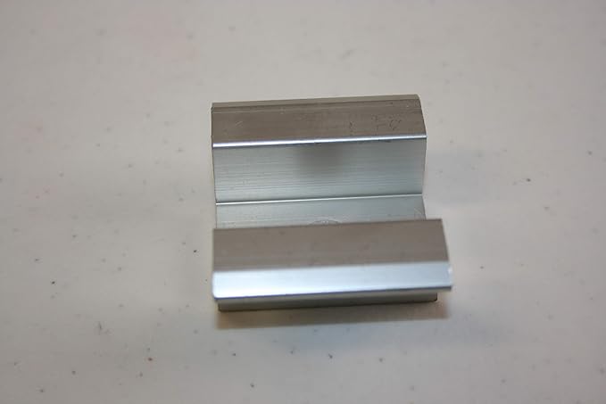 Solar Mounting 20 Mid-Clamps No Hardware & 8 End-Clamps