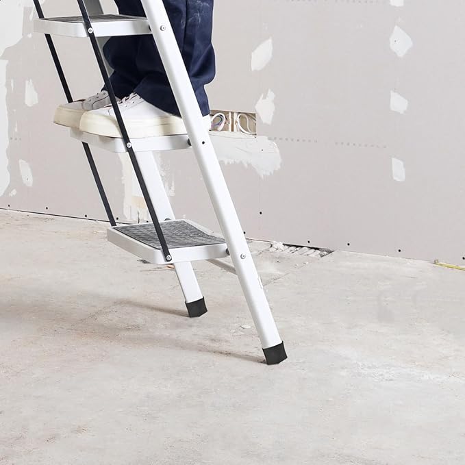 Operitacx Folding Ladder Feet Covers Non-Slip Rubber Ladder Foot Pads 1.69X1.65X0.90In Easy to Install Leg Protective Pads for Home and Industrial Use