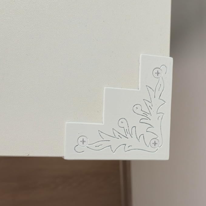 White Metal Corner Protector 3.3 * 3.3 * 1 in Decorative Wood Funiture 4pcs Barn Sliding Door Corner Guards Metal Table Corner Antirust Zinc Alloy Edge Cover Bracket with Screw