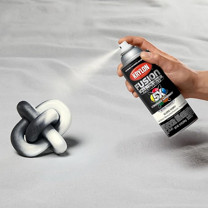 Krylon Fusion All-In-One Adhesive Spray Paint for Indoor/Outdoor Use, 12 oz, Ivory
