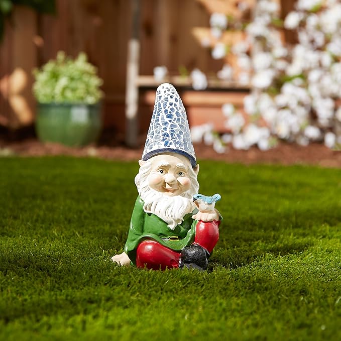 Eastwind Gifts 10016215 Cheery Gnome Solar Garden Statue