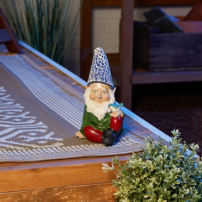 Eastwind Gifts 10016215 Cheery Gnome Solar Garden Statue
