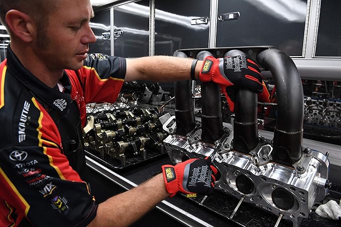 Mechanix Wear FastFit Work Gloves - Anti-Slip & Abrasion Resistant Heavy Duty Gloves - Touchscreen Compatible - Vibration Damping - Multipurpose Use - X-Large - Red