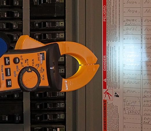 Ideal Electrical 61-747 TightSight 400 Amp 600-Volt Digital Truerms AC/DC Clamp Meter