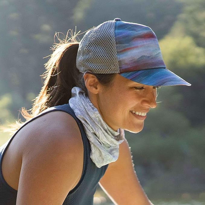 BUFF CoolNet UV Neck Gaiter, UPF 50 Sun Protection, Breathable, Versatile, Quick Dry Face Mask, White & Grey, Adult Size