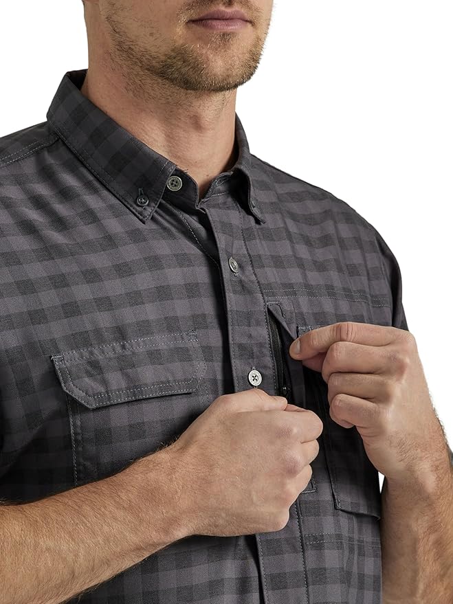 Wrangler Riggs Workwear Men's FR Flame Resistant Two Pocket Work Shirt